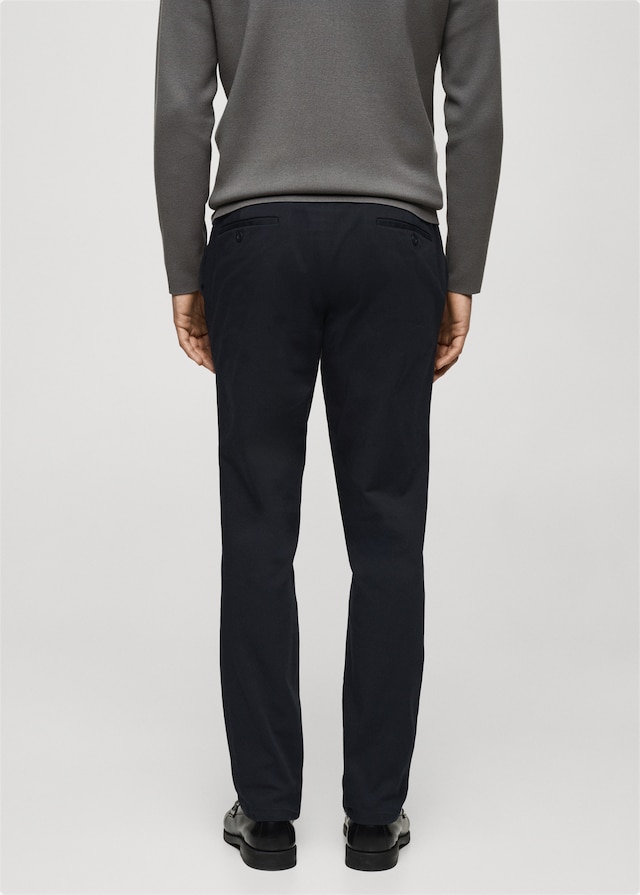 Mango Slim-Fit-Chinohose Barna aus Serge Kauf eins, bekomm eins gratis