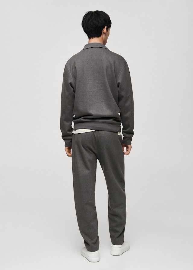 Mango Polo-Sweatshirt mit Stickdetail im Angebot