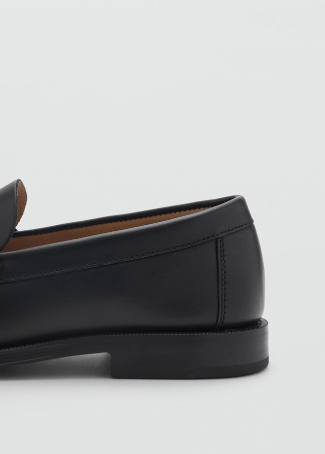 Mango Leder-Mokassins mit Maskendetail Rabatte dieses Monats