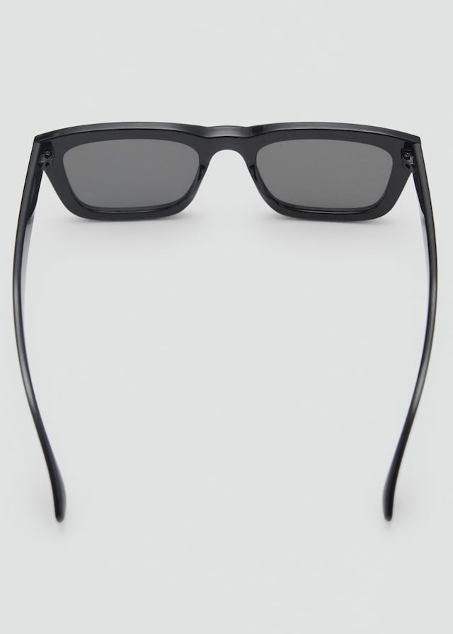Mango Sonnenbrille mit rechteckigem Brillengestell Cyber Monday