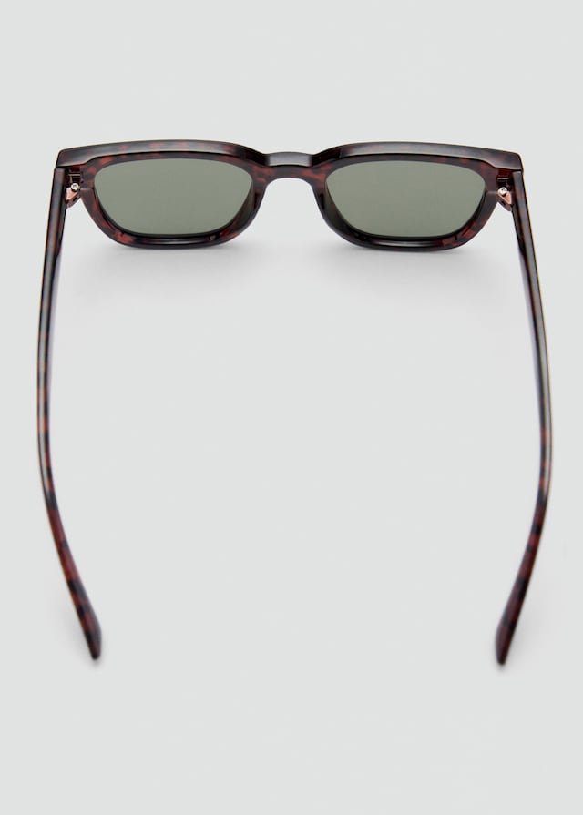 Mango Polarisierte Sonnenbrille mit rechteckigem Design Jubiläumsangebot