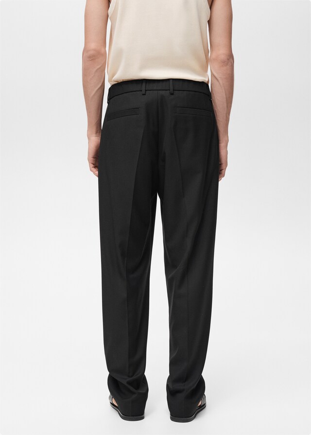 Mango Relaxed-Fit-Anzughose mit Bundfalten Begrenzt auf 3 Tage