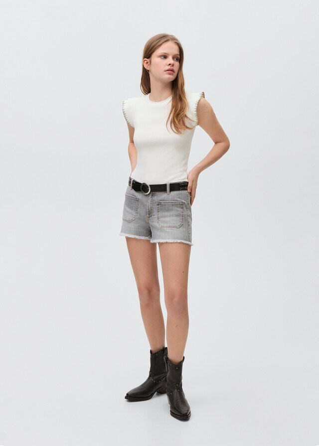 Mango Top mit Volantdetail Meist gekauft