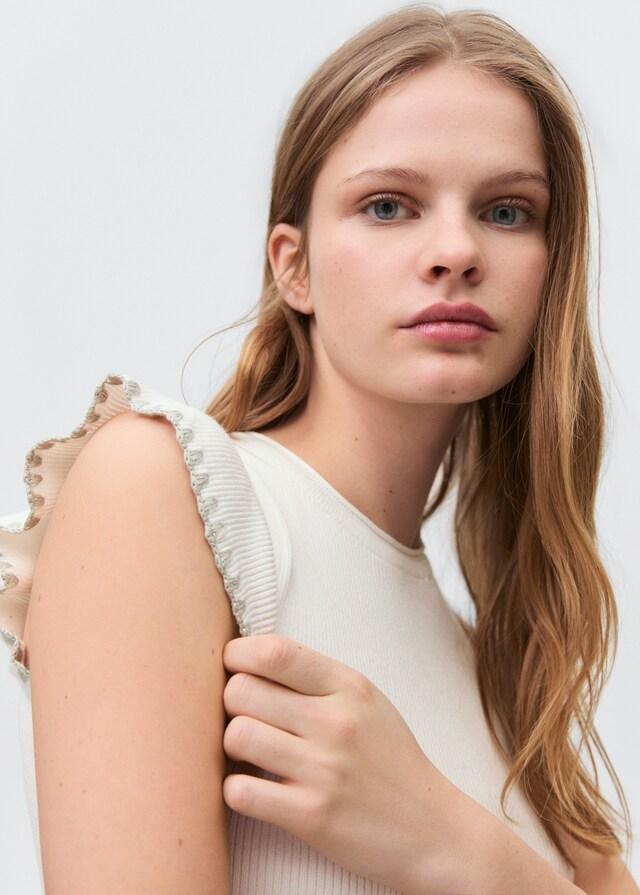 Mango Top mit Volantdetail Meist gekauft