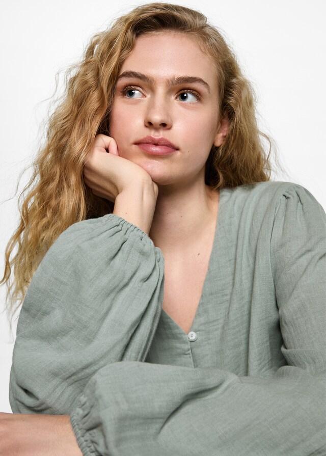 Mango Bluse mit V-Ausschnitt Versandkostenfrei