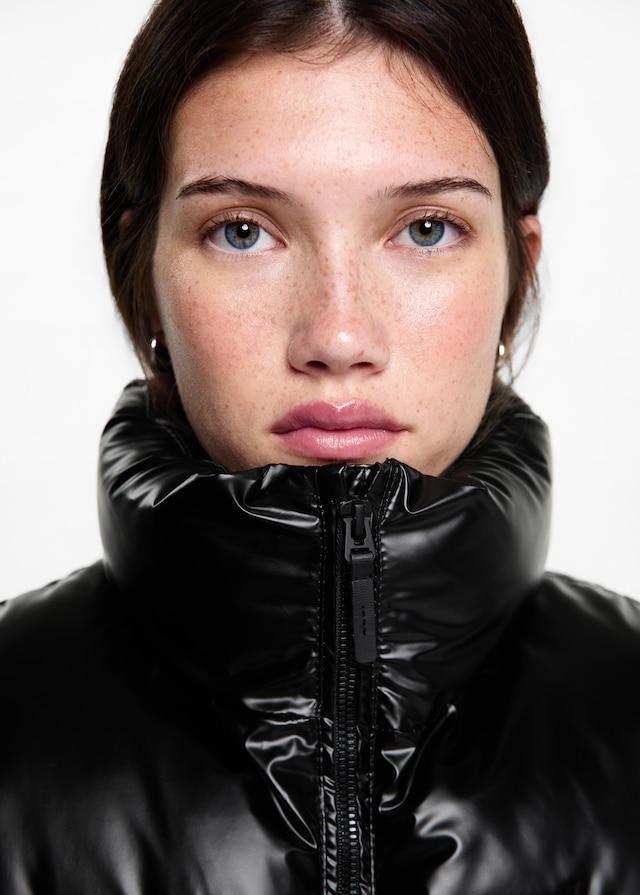 Mango Steppanorak mit Taschen Kostenloser Versand international