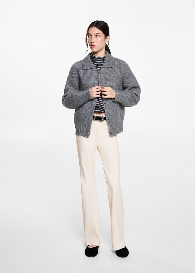 Mango Flared Jeans mit Taschen 50% Rabatt mit kostenlosem Versand