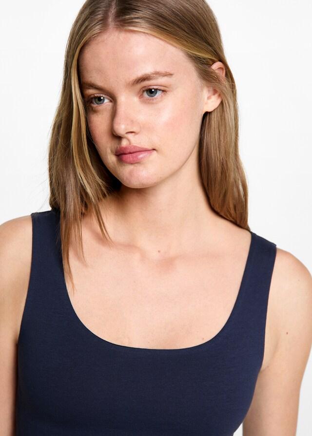 Mango Bauchfreies Sport-Top Rabatte dieses Monats