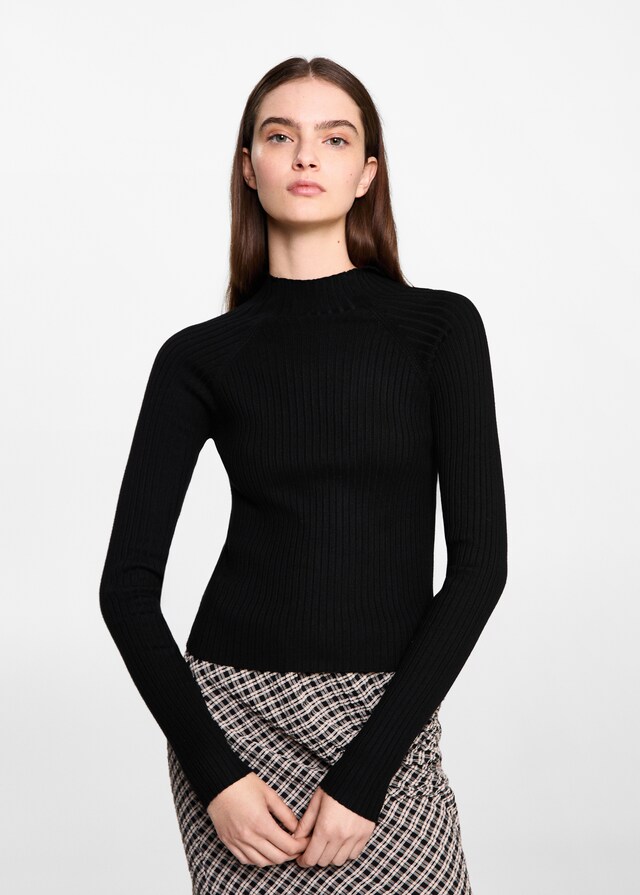 Mango Ripp-Pullover mit Rollkragen