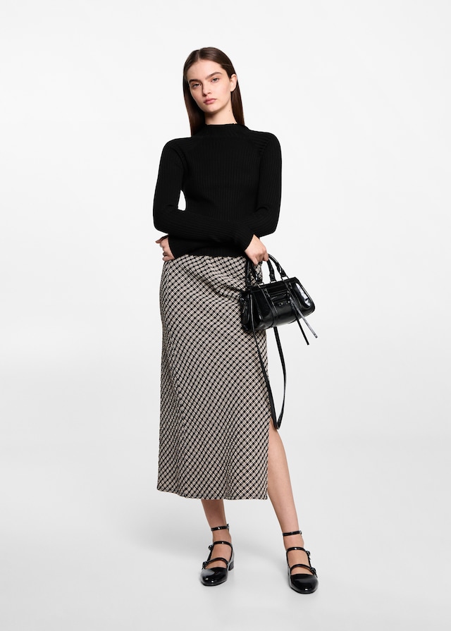 Mango Ripp-Pullover mit Rollkragen Begrenztes Angebot