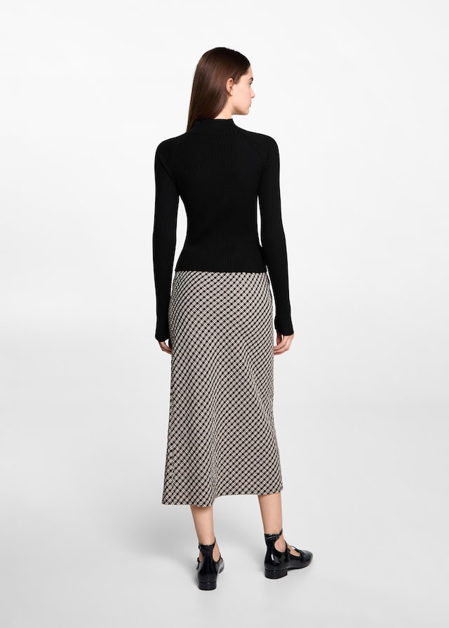 Mango Ripp-Pullover mit Rollkragen Begrenztes Angebot