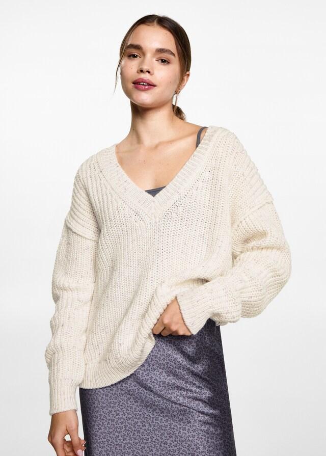 Mango Oversized-Pullover mit V-Ausschnitt