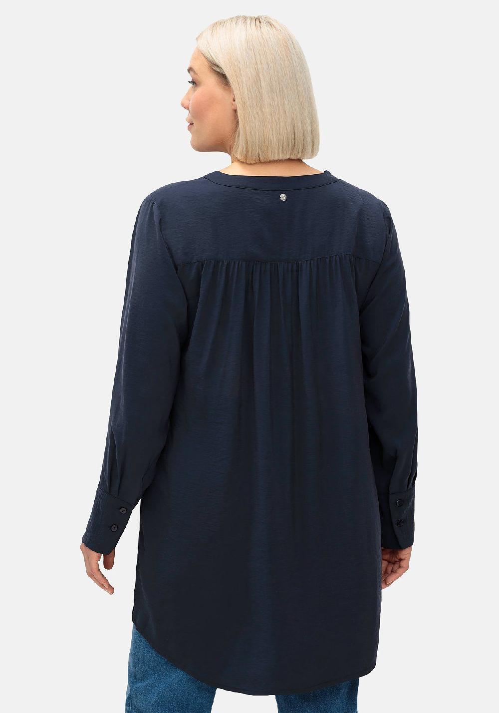 sheego Longbluse mit Raffung am Rückenteil Fabrik Onlineshop