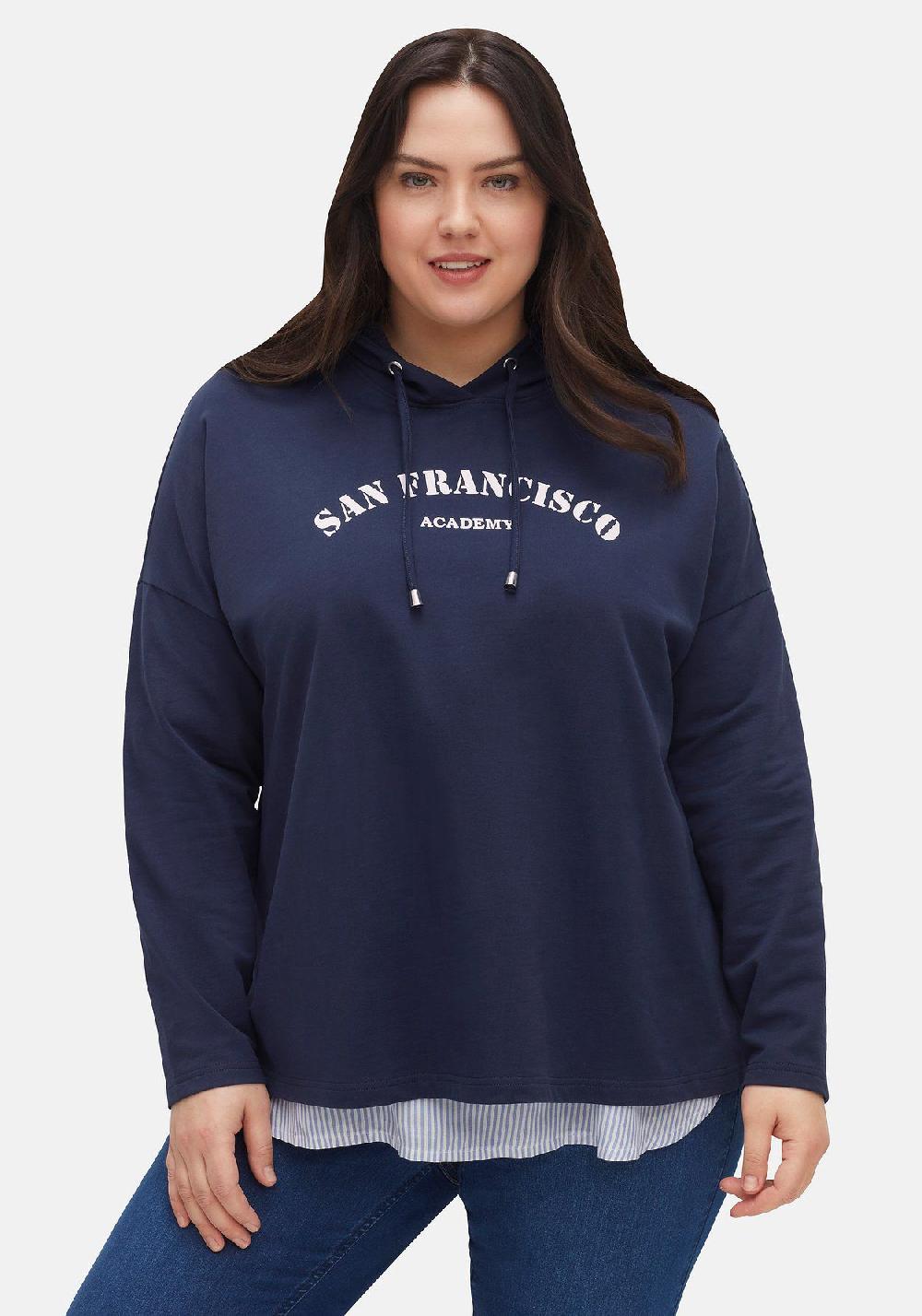 sheego Kapuzensweatshirt mit Frontdruck in A-Linie Räumungsverkauf