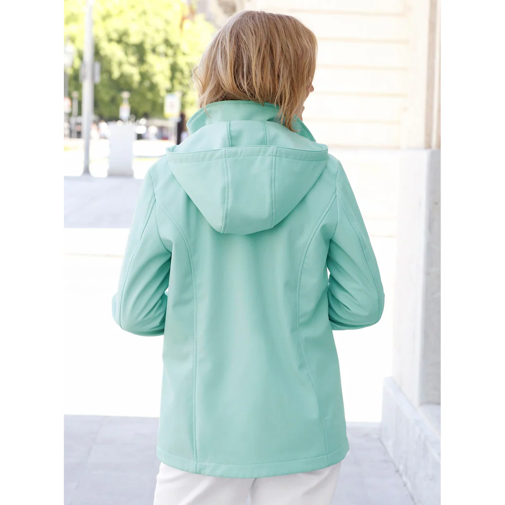 Casual Looks Softshelljacke mit Kapuze Jubiläumsangebot