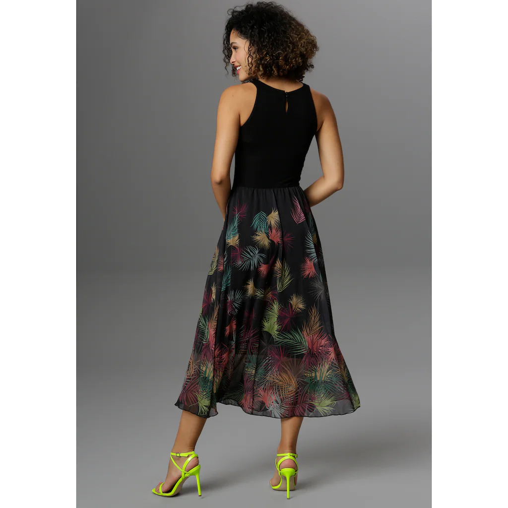 Aniston SELECTED Sommerkleid mit buntem Blätterdruck Räumungsverkauf