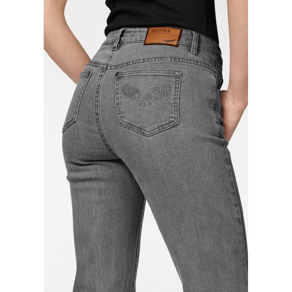 Arizona Bootcut-Jeans »Comfort-Fit« ausgestellte Beinform mit Eingrifftaschen High-Waist Fabrikladen