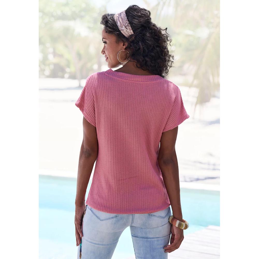 LASCANA Kurzarmshirt »mit Zierknopfleiste« aus weicher Piqué-Qualität Sonderangebot