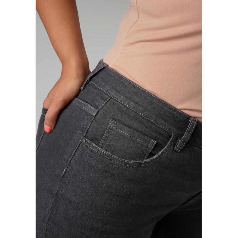 Aniston PLUS Straight-Jeans mit leichtem Used-Effekt - NEUE KOLLEKTION JETZT KAUFEN