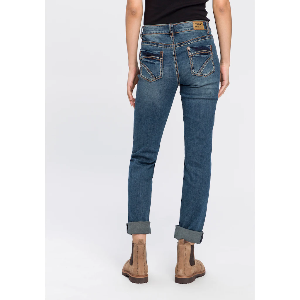 Arizona Gerade Jeans »Kontrastnähte« niedrige Leibhöhe in 5-Pocket-Form Used-Look-Waschung Begrenzt auf 3 Tage