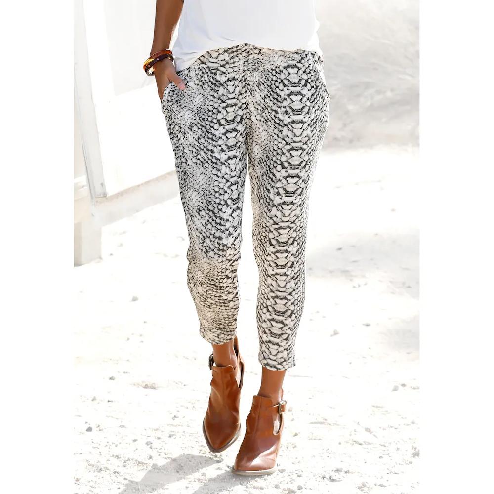 LASCANA Strandhose mit Alloverprint in Reptiloptik und Taschen 7/8-Länge Jerseyhose Bis zu 65% Rabatt