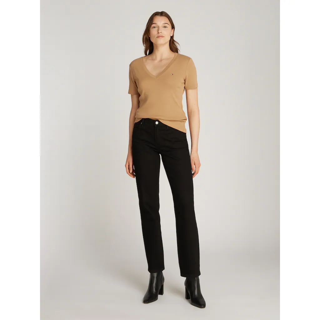 Tommy Hilfiger Straight-Jeans »CLASSIC STRAIGHT RW ECRU« mit Logo-Badge in Knöchellänge Großer Ausverkauf
