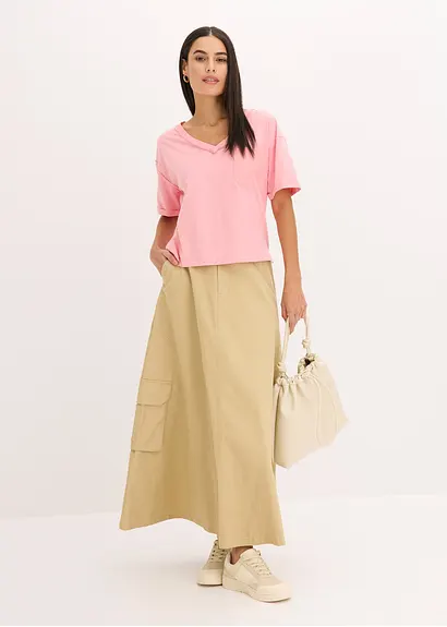 bonprix Trendiges Oversized T-Shirt mit V-Ausschnitt und aufgesetzter Tasche Vierteljährliche Förderung