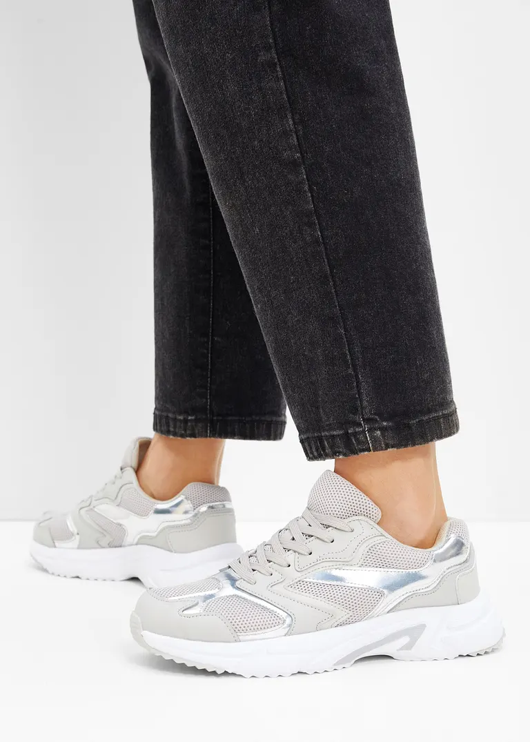 bonprix Sportlicher Chunky Sneaker mit Metallic Details - grau Sonderangebote