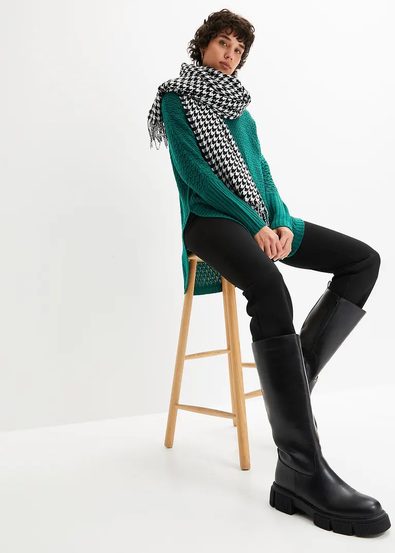 bonprix Modischer Oversize-Pullover mit Ajour-Muster sowie einem großen Rollkragen und zwei seitlichen Schlitzen Neueste Stile