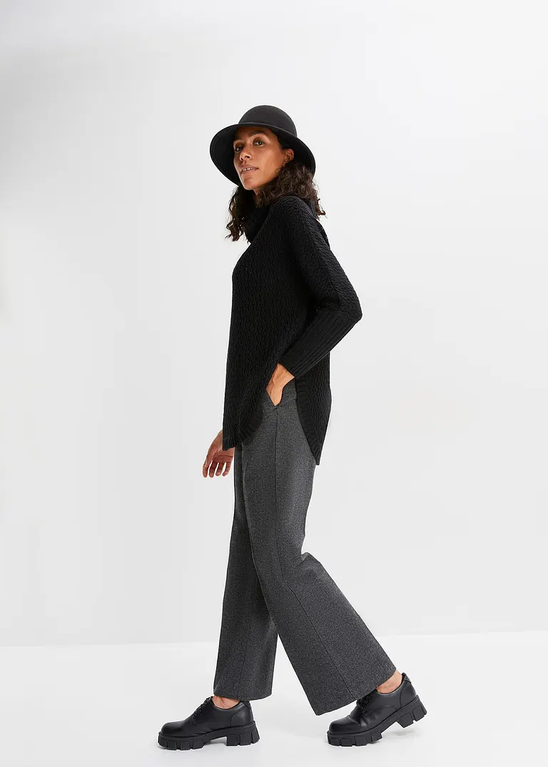 bonprix Modischer Oversize-Pullover mit Ajour-Muster sowie einem großen Rollkragen und zwei seitlichen Schlitzen Letzter Tag