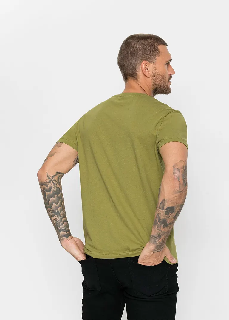 bonprix Schöne T-Shirts im 3er Pack mit kleiner Stickerei auf der Brust Weihnachtsangebot