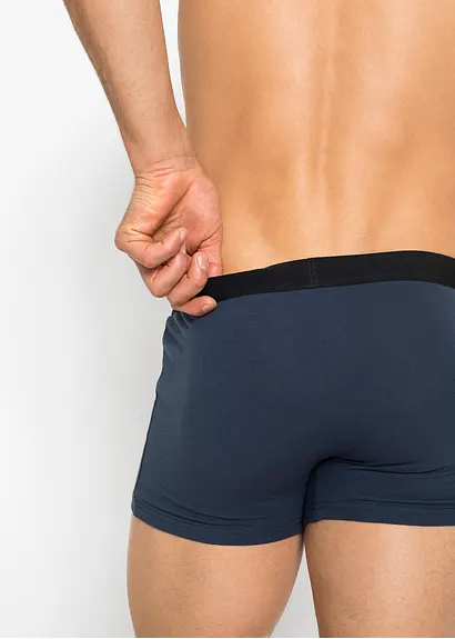 bonprix Die bequeme Boxer mit elastischen Bund wird im praktischen 3er Pack geliefert Online