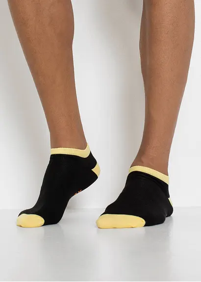 bonprix Praktische Sneakersocken mit eingestrickten Wochentagen im Multipack Auslauf