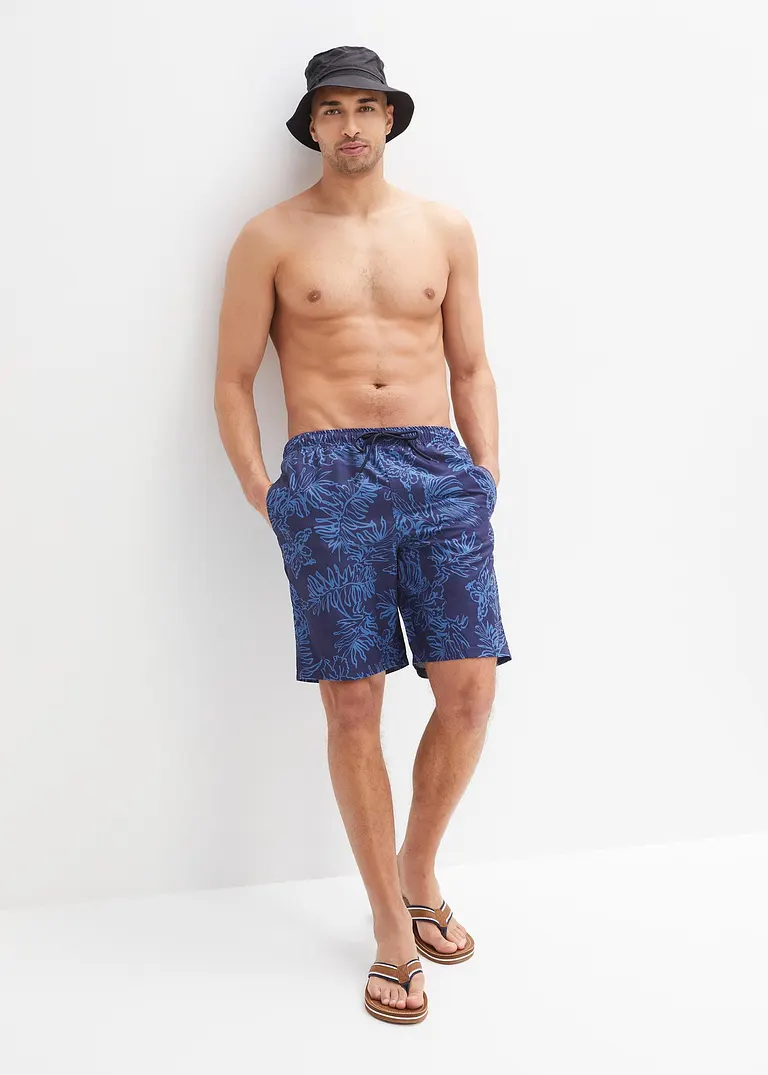 bonprix Sportliche Badeshorts mit modischem Druck - blau Rabatt