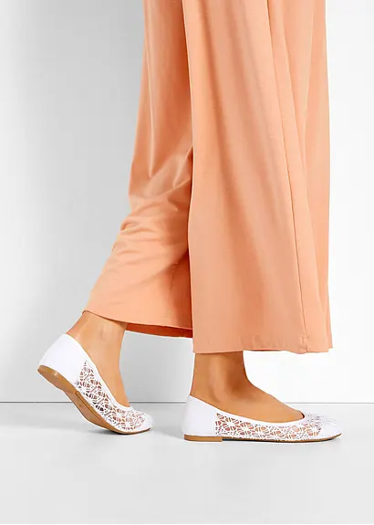 bonprix Verspielte Ballerina mit Spitze - weiß - Damen Günstig kaufen