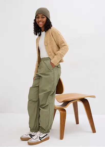 bonprix Modische Mädchen Schupfhose mit warmen Futter - grün JETZT KAUFEN