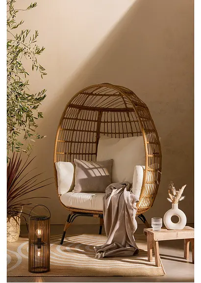 bonprix Stylische Sitzgelegenheit aus Rattan - beige